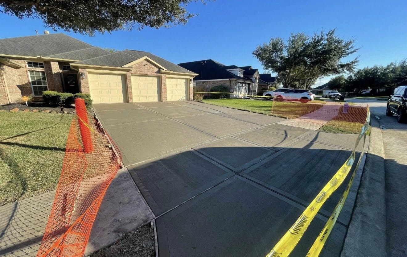 Fresh concrete driveway pour Houston